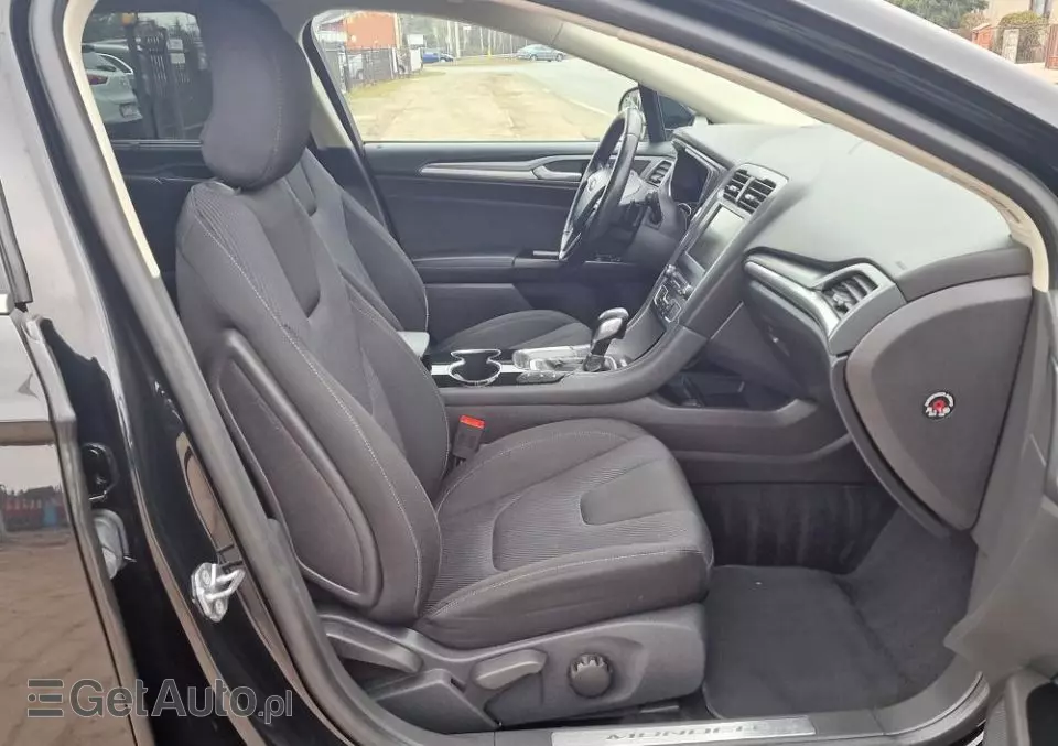 FORD Mondeo 2.0 TDCi Start-Stopp PowerShift-Aut Business Edition