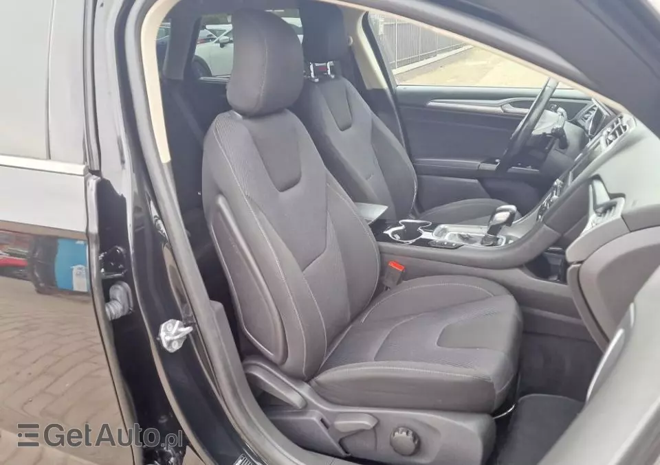 FORD Mondeo 2.0 TDCi Start-Stopp PowerShift-Aut Business Edition