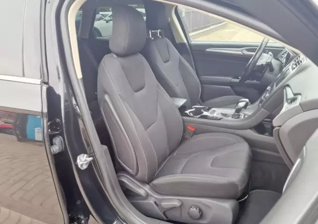 FORD Mondeo 2.0 TDCi Start-Stopp PowerShift-Aut Business Edition