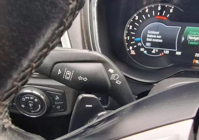 FORD Mondeo 2.0 TDCi Start-Stopp PowerShift-Aut Business Edition