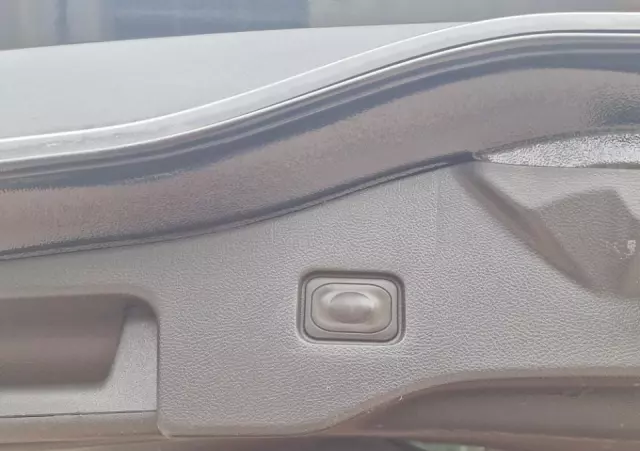 FORD Mondeo 2.0 TDCi Start-Stopp PowerShift-Aut Business Edition