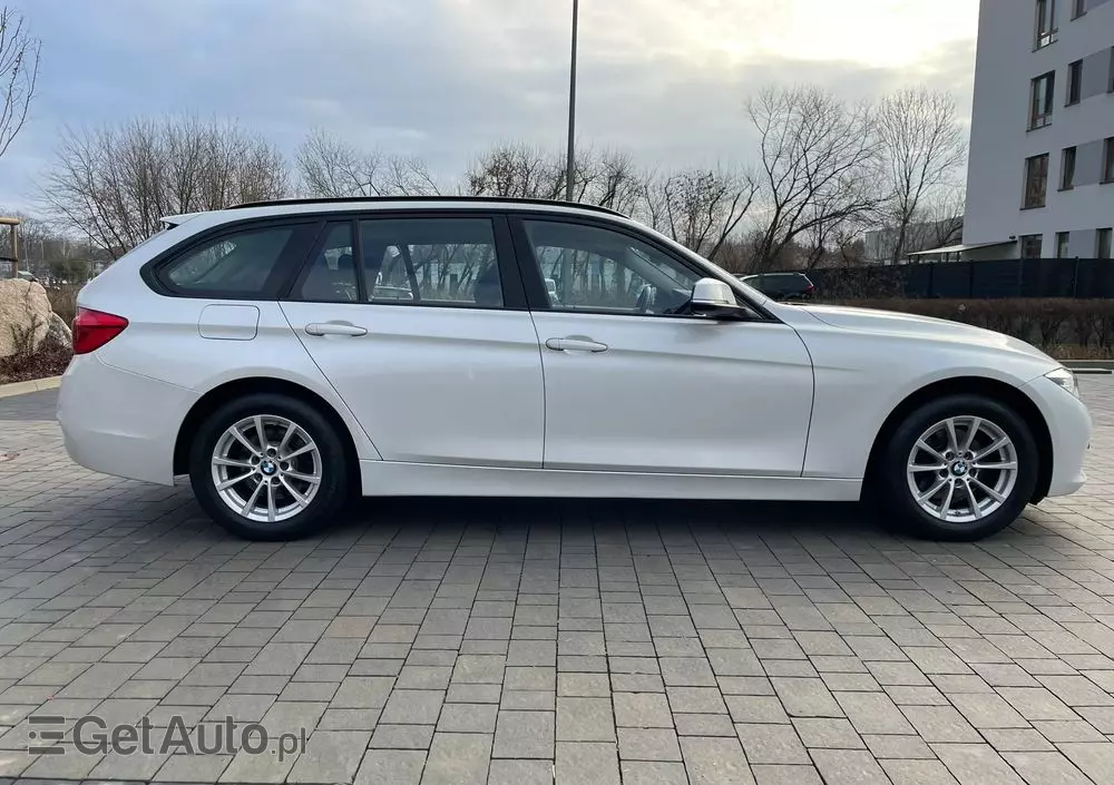 BMW Seria 3 320d xDrive