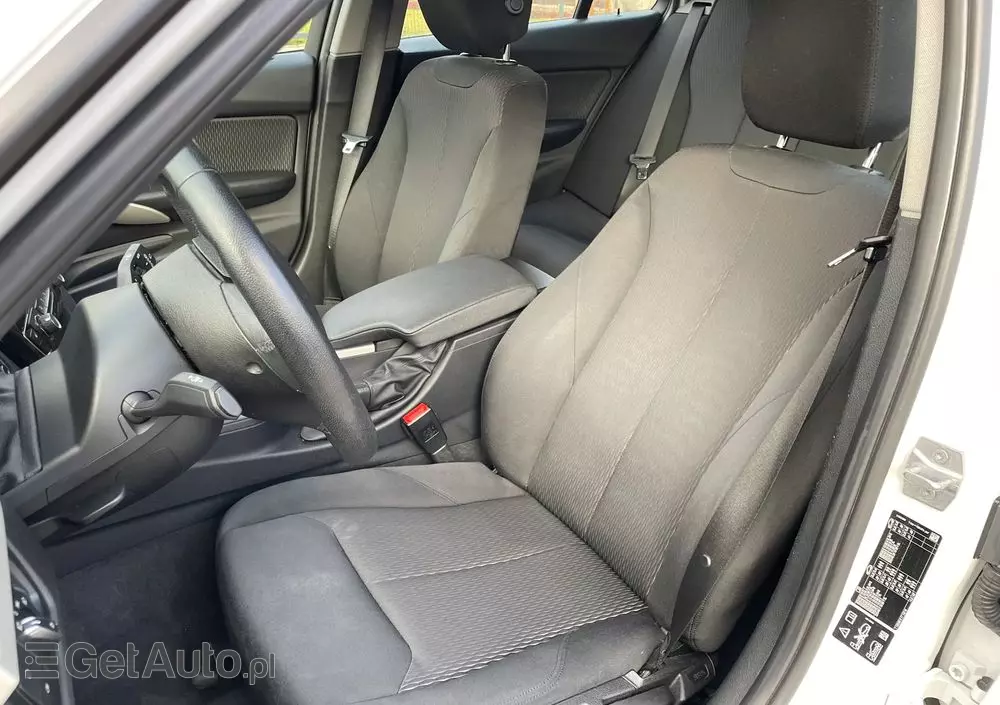 BMW Seria 3 320d xDrive