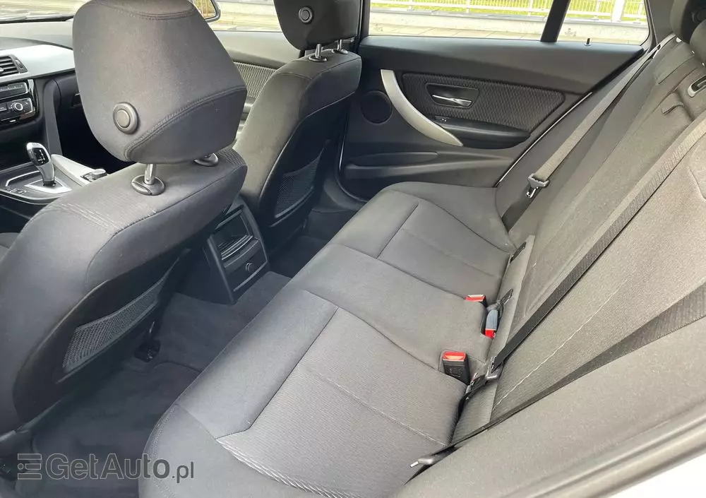 BMW Seria 3 320d xDrive
