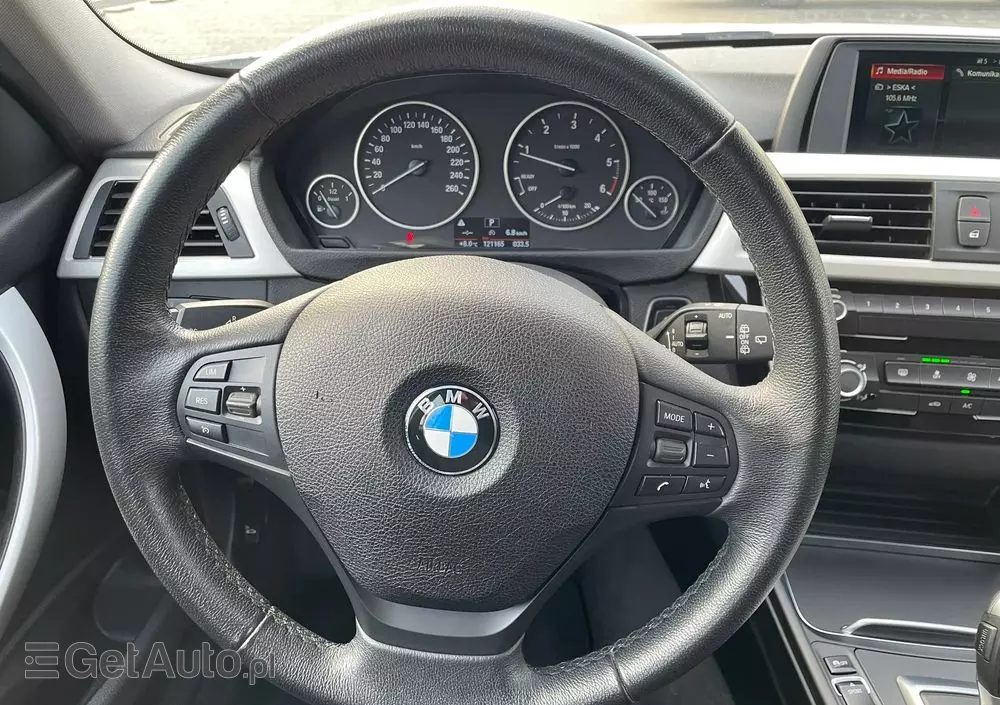 BMW Seria 3 320d xDrive