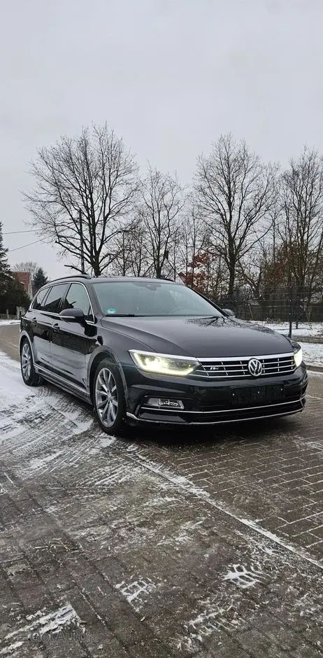 VOLKSWAGEN Passat Variant 1.8 TSI (BlueMotion Technology) DSG Highline