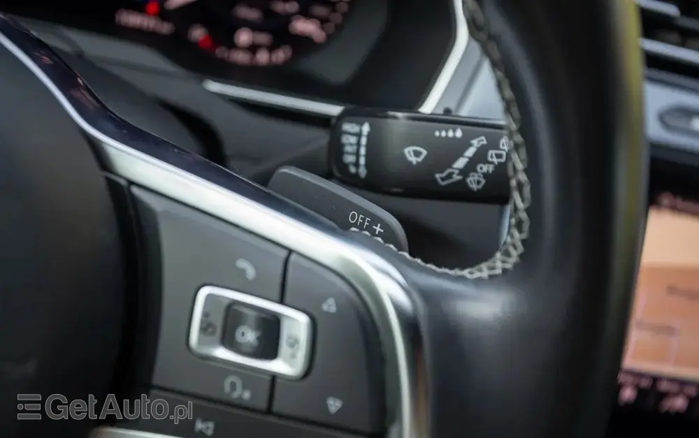 VOLKSWAGEN Passat Variant 1.8 TSI (BlueMotion Technology) DSG Highline