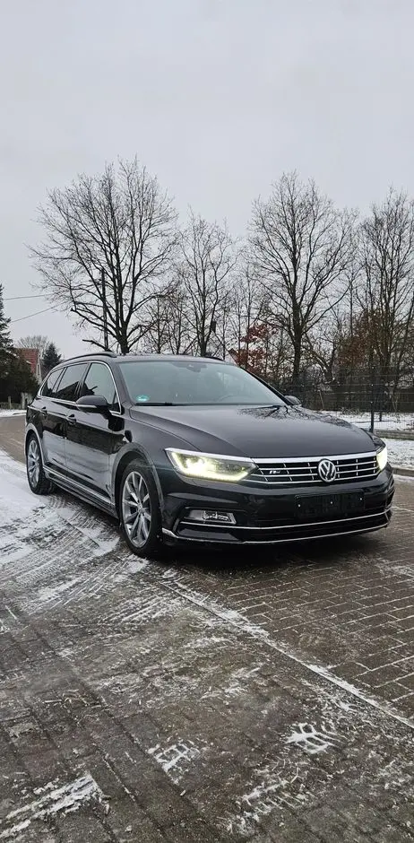 VOLKSWAGEN Passat Variant 1.8 TSI (BlueMotion Technology) DSG Highline
