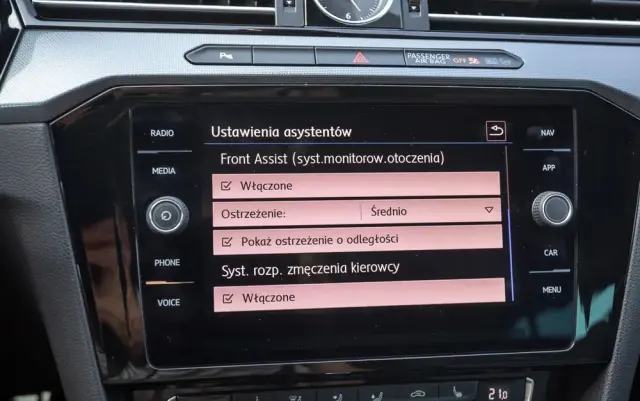 VOLKSWAGEN Passat Variant 1.8 TSI (BlueMotion Technology) DSG Highline