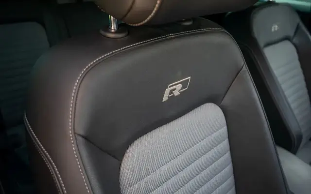 VOLKSWAGEN Passat Variant 1.8 TSI (BlueMotion Technology) DSG Highline