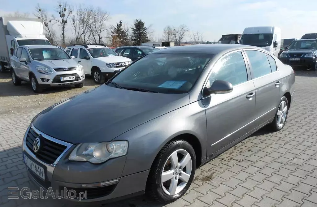 VOLKSWAGEN Passat 