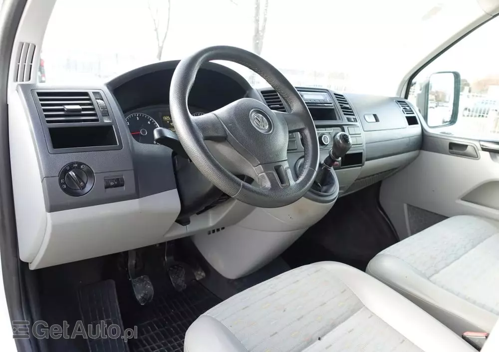 VOLKSWAGEN TRANSPORTER LONG - PRYCZA 6OSÓB 