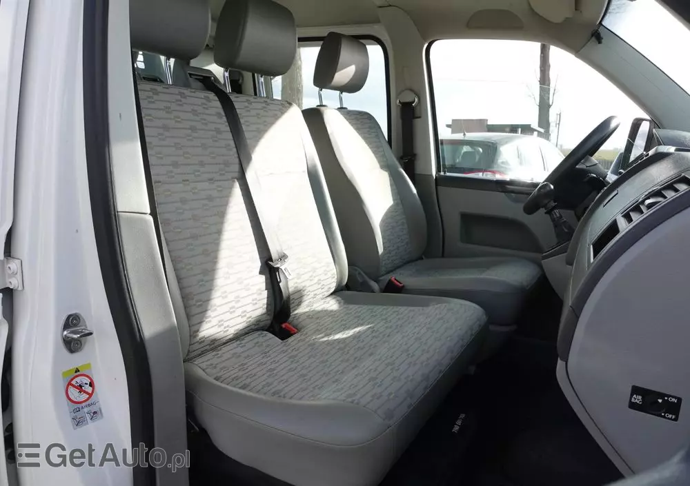 VOLKSWAGEN TRANSPORTER LONG - PRYCZA 6OSÓB 