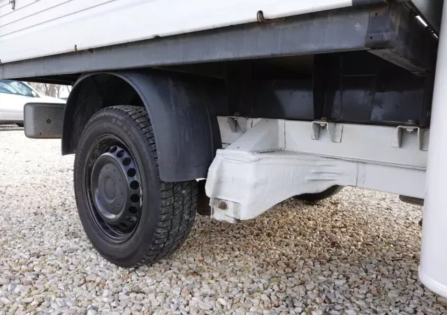 VOLKSWAGEN TRANSPORTER LONG - PRYCZA 6OSÓB 