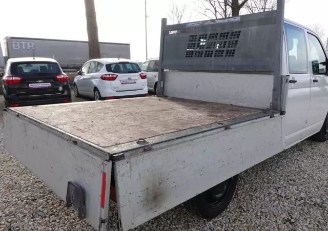 VOLKSWAGEN TRANSPORTER LONG - PRYCZA 6OSÓB 