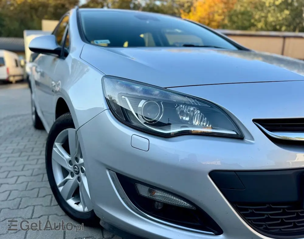 OPEL Astra 1.7 CDTI DPF 150 Jahre