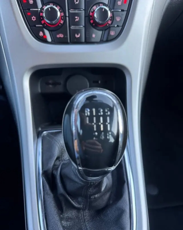 OPEL Astra 1.7 CDTI DPF 150 Jahre