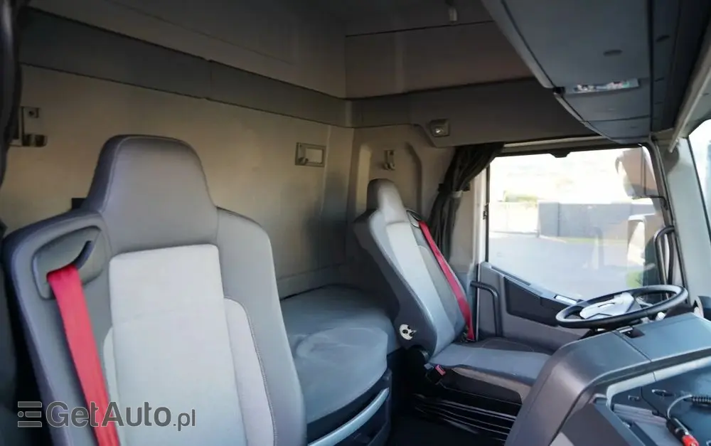 RENAULT T 460 / HYDRAULIKA DWUOBWODOWA / RETARDER / SPROWADZONA 