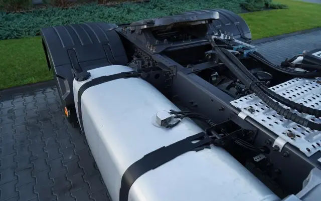 RENAULT T 460 / HYDRAULIKA DWUOBWODOWA / RETARDER / SPROWADZONA 