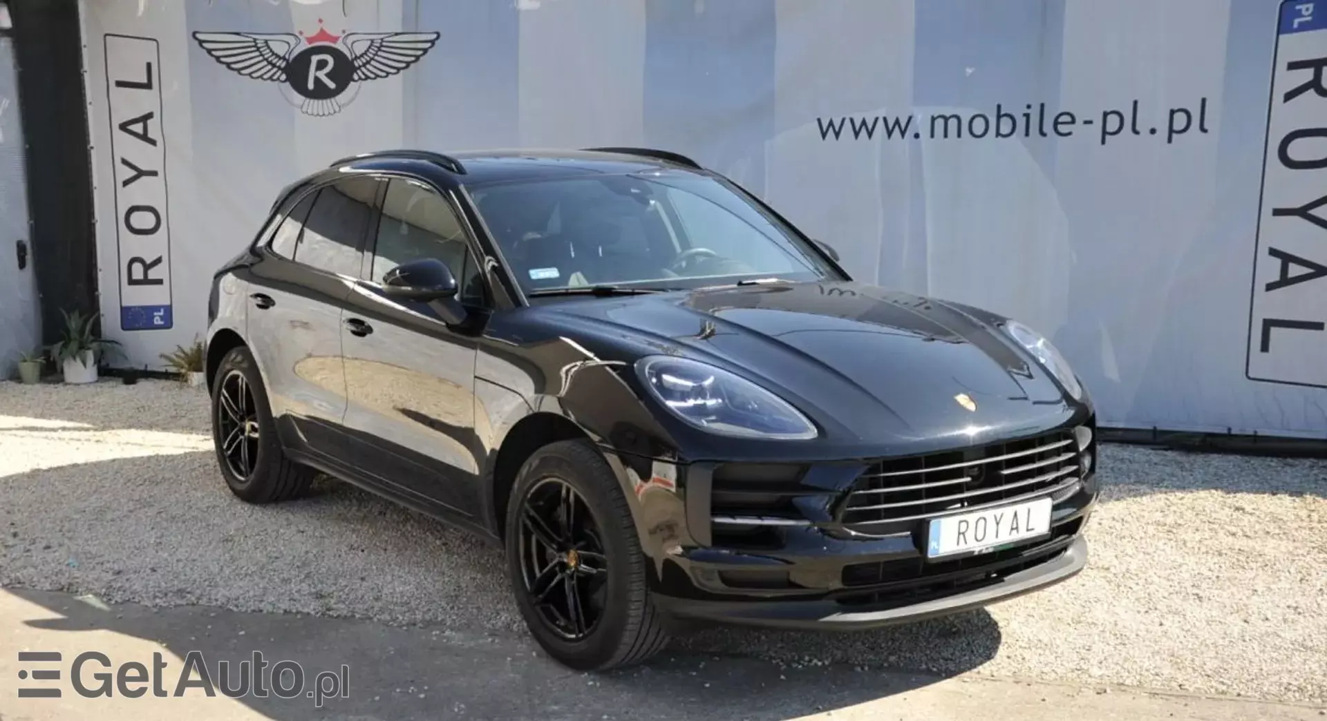 PORSCHE Macan 