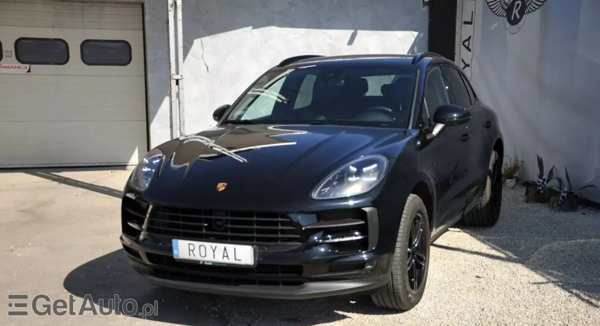 PORSCHE Macan 
