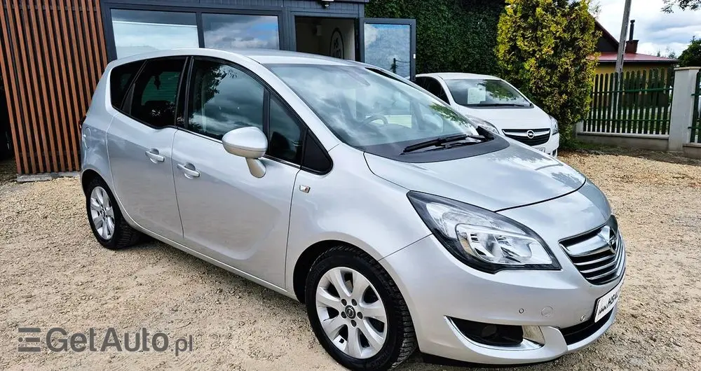 OPEL Meriva 1.4 T Cosmo