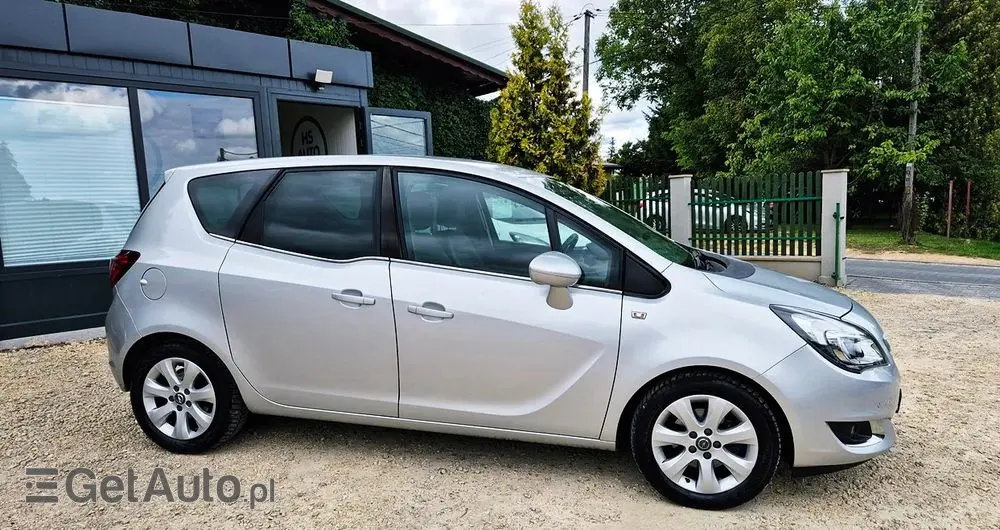 OPEL Meriva 1.4 T Cosmo