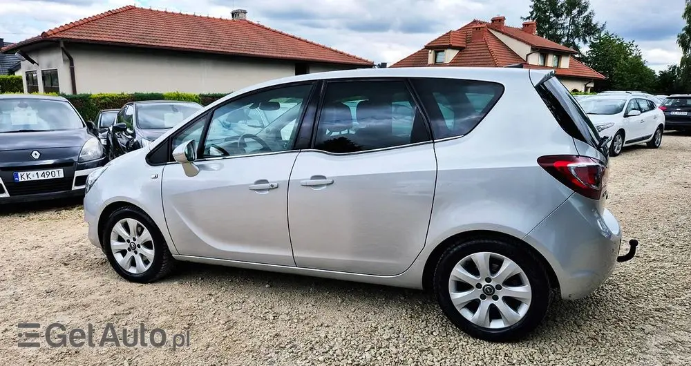 OPEL Meriva 1.4 T Cosmo
