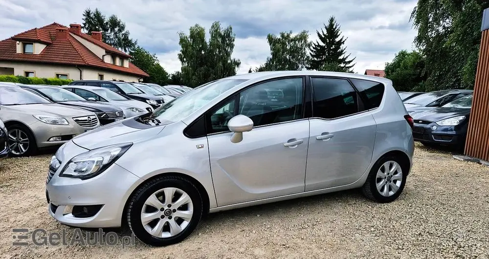 OPEL Meriva 1.4 T Cosmo