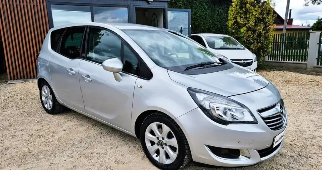 OPEL Meriva 1.4 T Cosmo