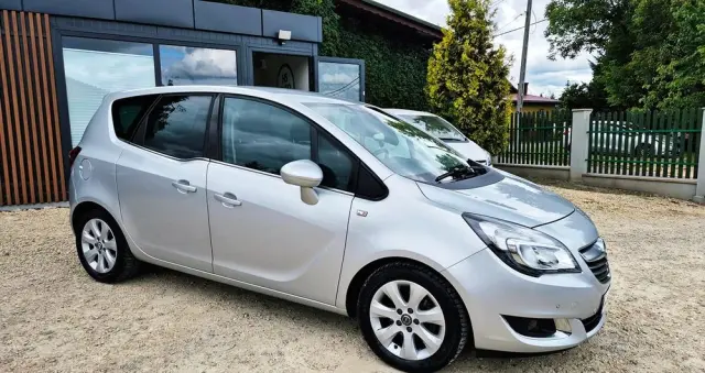 OPEL Meriva 1.4 T Cosmo