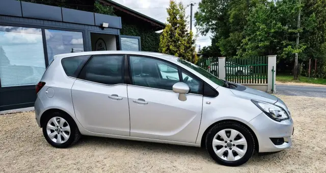OPEL Meriva 1.4 T Cosmo