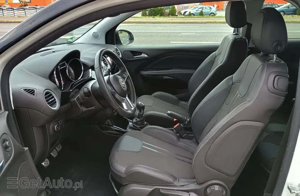 OPEL Adam 