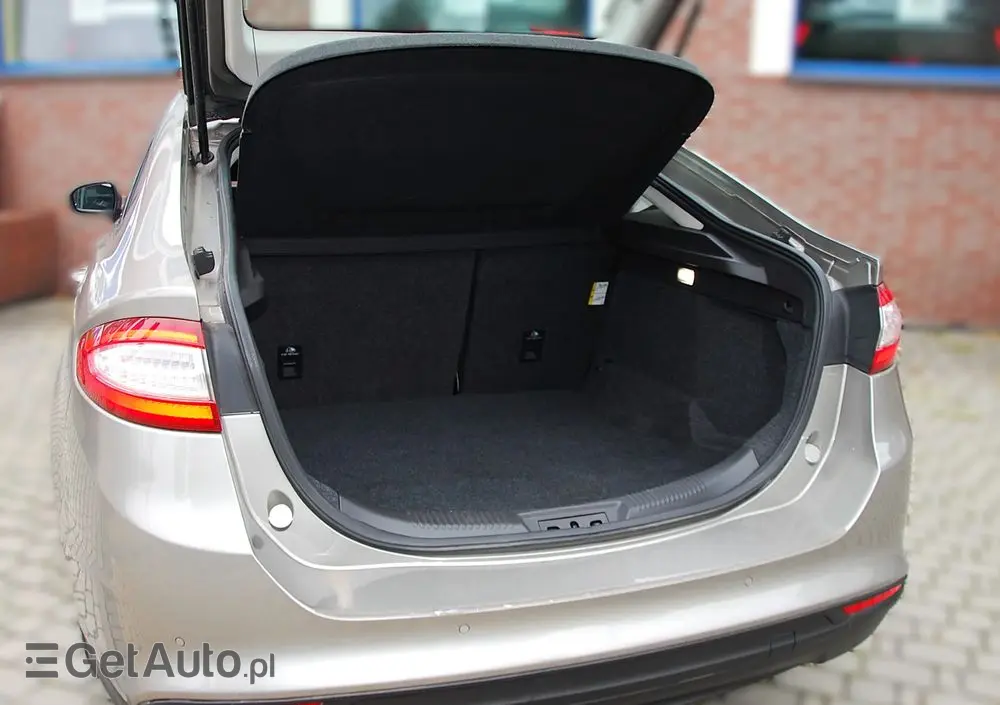 FORD Mondeo 1.5 EcoBoost Silver X (Amb Plus)