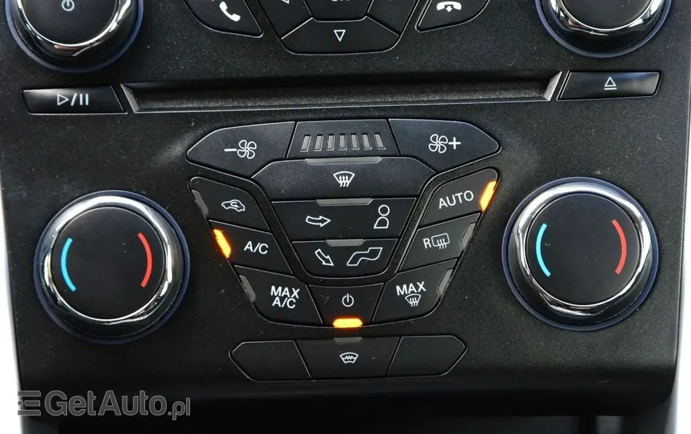 FORD Mondeo 1.5 EcoBoost Silver X (Amb Plus)