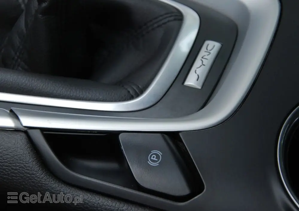 FORD Mondeo 1.5 EcoBoost Silver X (Amb Plus)