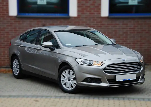 FORD Mondeo 1.5 EcoBoost Silver X (Amb Plus)