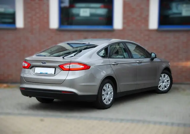 FORD Mondeo 1.5 EcoBoost Silver X (Amb Plus)