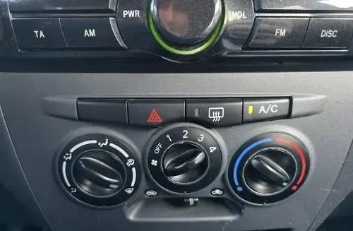DAIHATSU Materia 