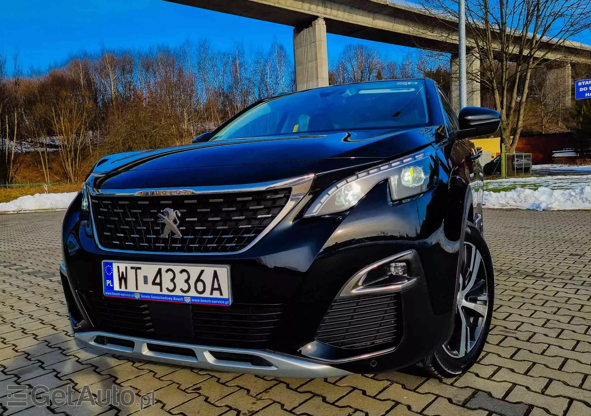 PEUGEOT 5008 1.5 BlueHDI Allure S&S