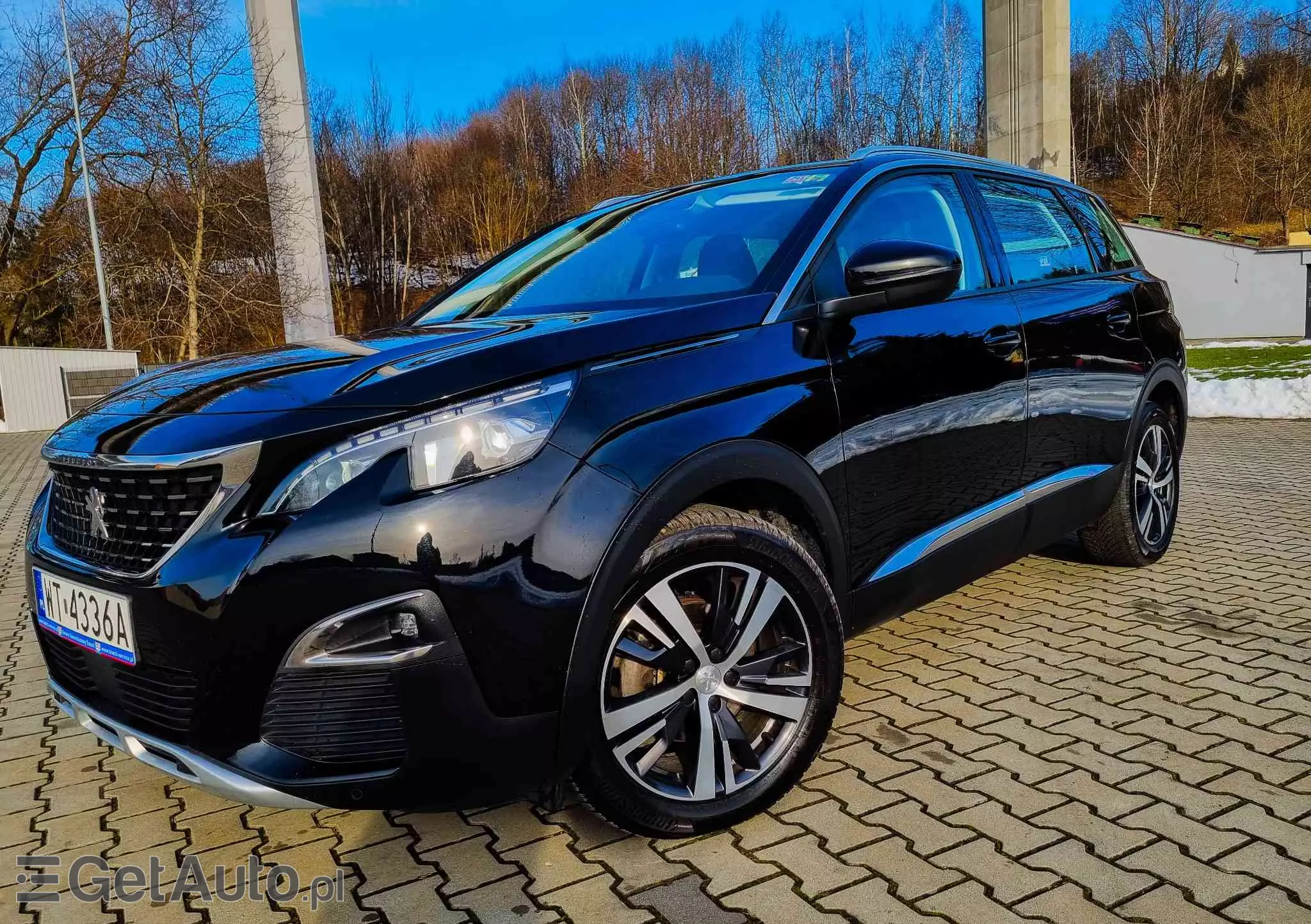 PEUGEOT 5008 1.5 BlueHDI Allure S&S