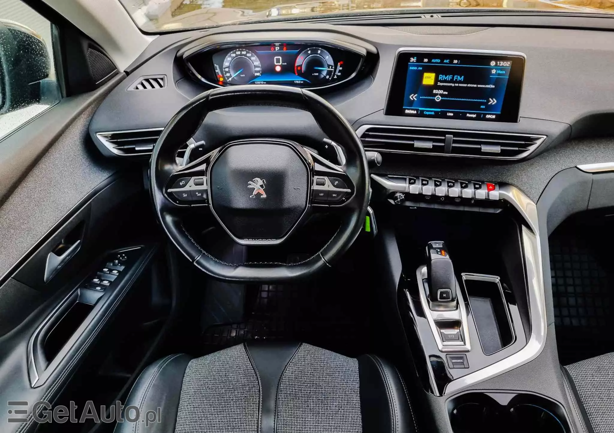 PEUGEOT 5008 1.5 BlueHDI Allure S&S