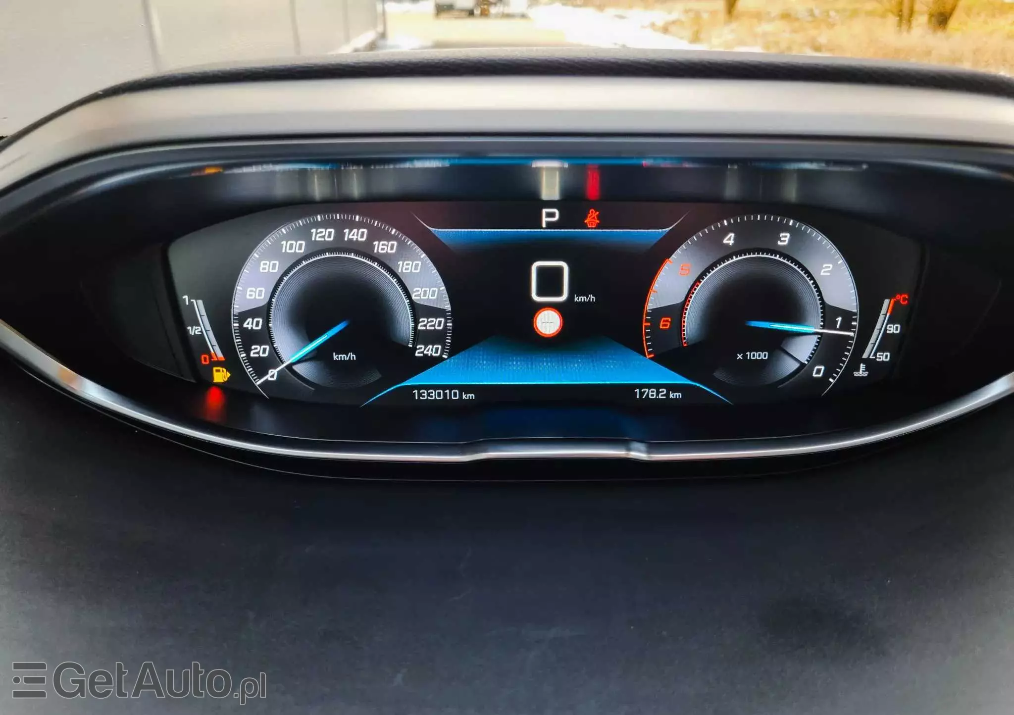 PEUGEOT 5008 1.5 BlueHDI Allure S&S