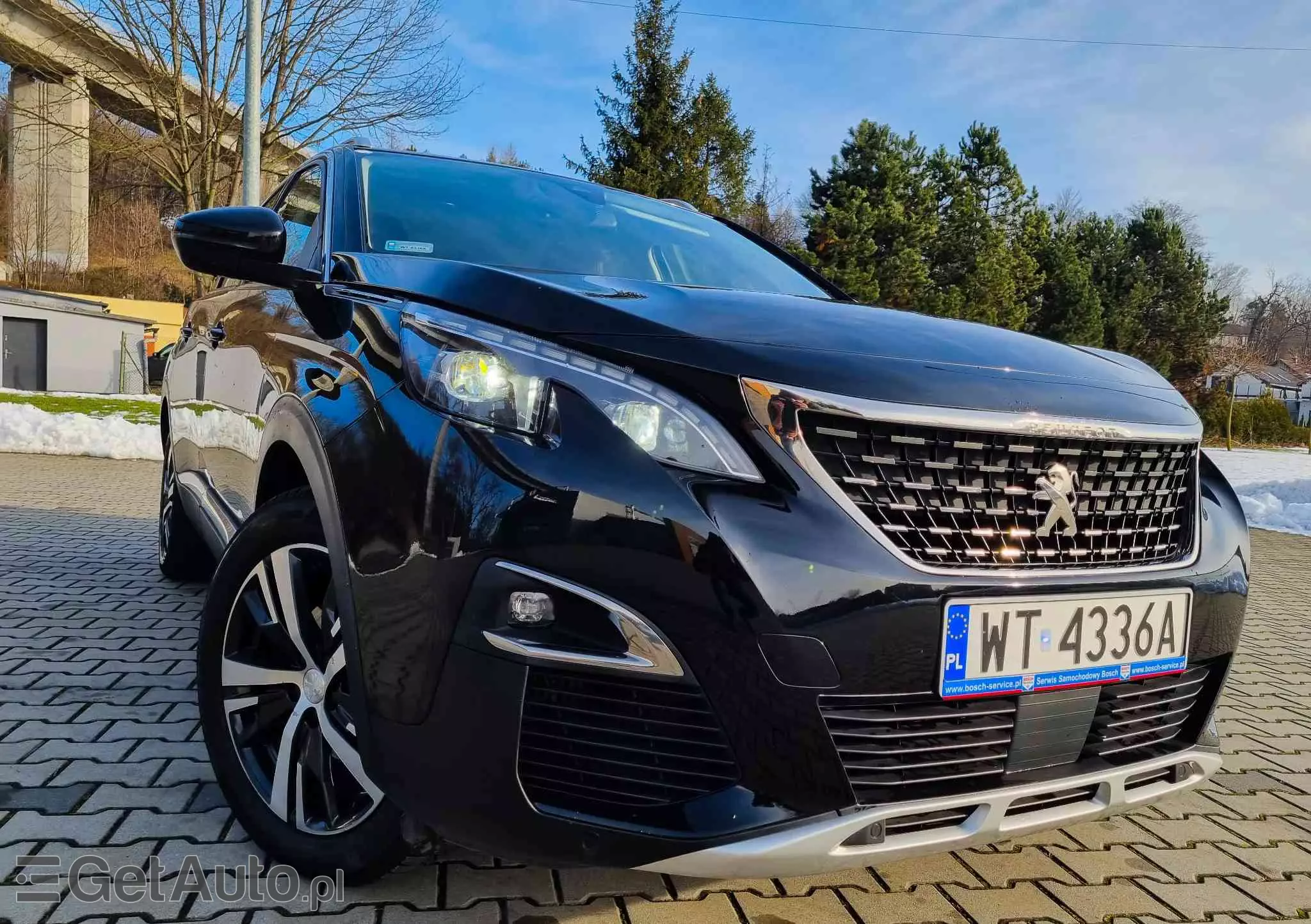 PEUGEOT 5008 1.5 BlueHDI Allure S&S