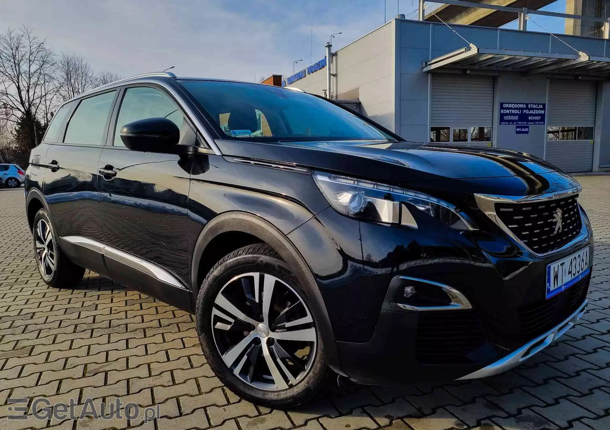 PEUGEOT 5008 1.5 BlueHDI Allure S&S
