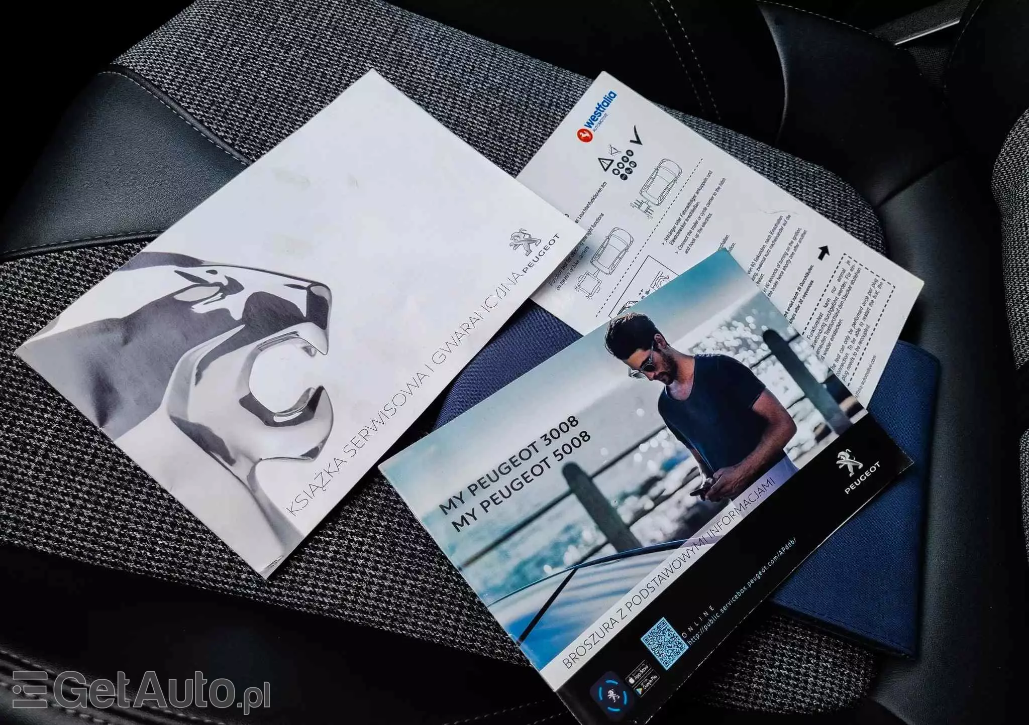 PEUGEOT 5008 1.5 BlueHDI Allure S&S