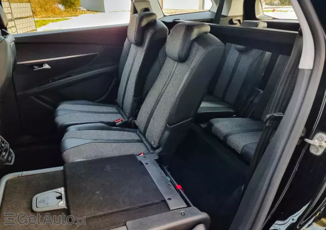 PEUGEOT 5008 1.5 BlueHDI Allure S&S