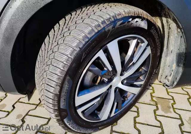 PEUGEOT 5008 1.5 BlueHDI Allure S&S