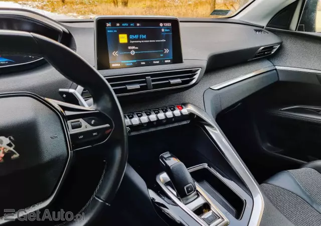 PEUGEOT 5008 1.5 BlueHDI Allure S&S