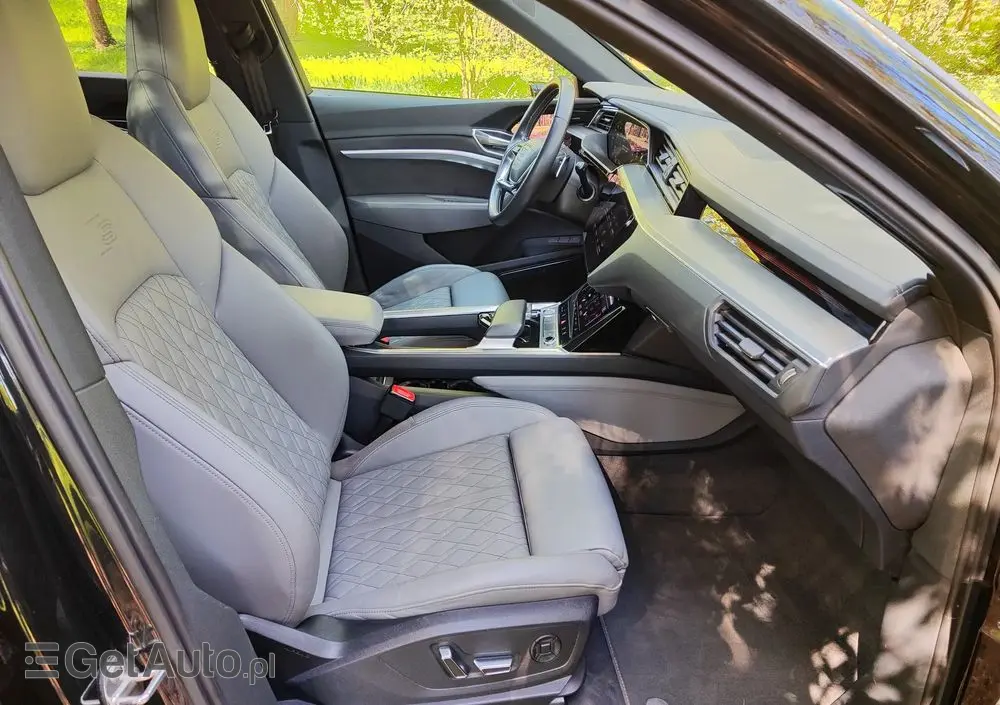 AUDI E-tron 50 Quattro S Line